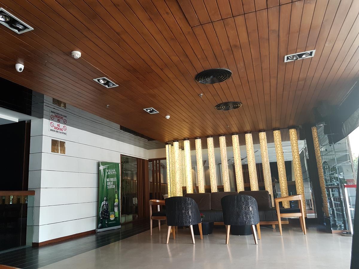 Hotel Gk International Chandīgarh Exterior foto